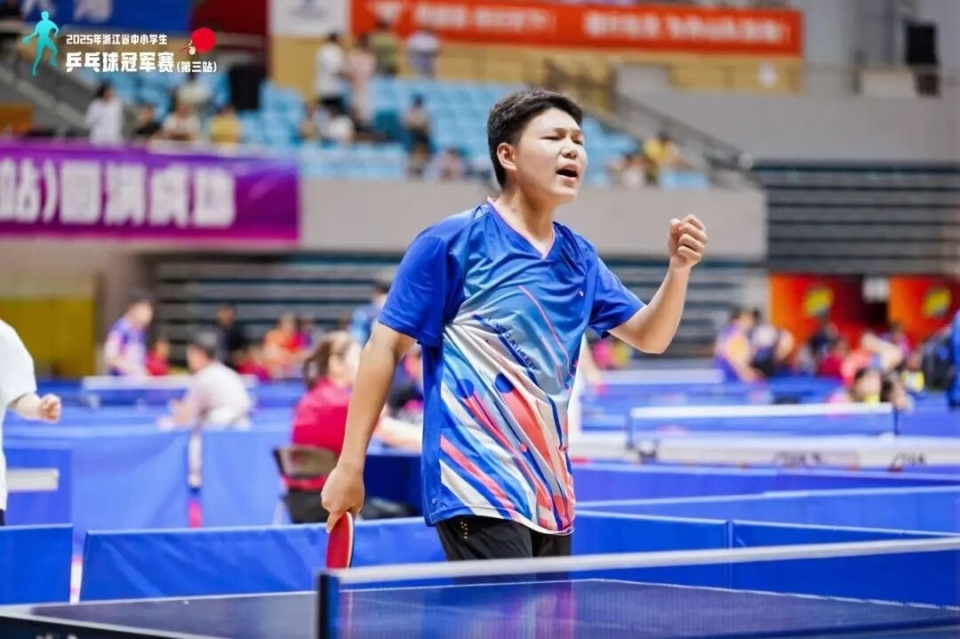 RAkbD, valig, 邱梓暄 RAkbD, valig, 邱梓暄